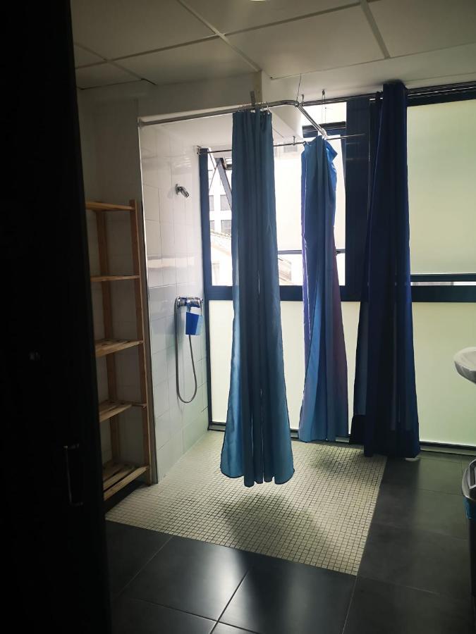 Albergue -Wifi- O Apartamento -No Wifi- Camino Santiago Porrino - En Pleno Centro - City Centre Порриньо Экстерьер фото