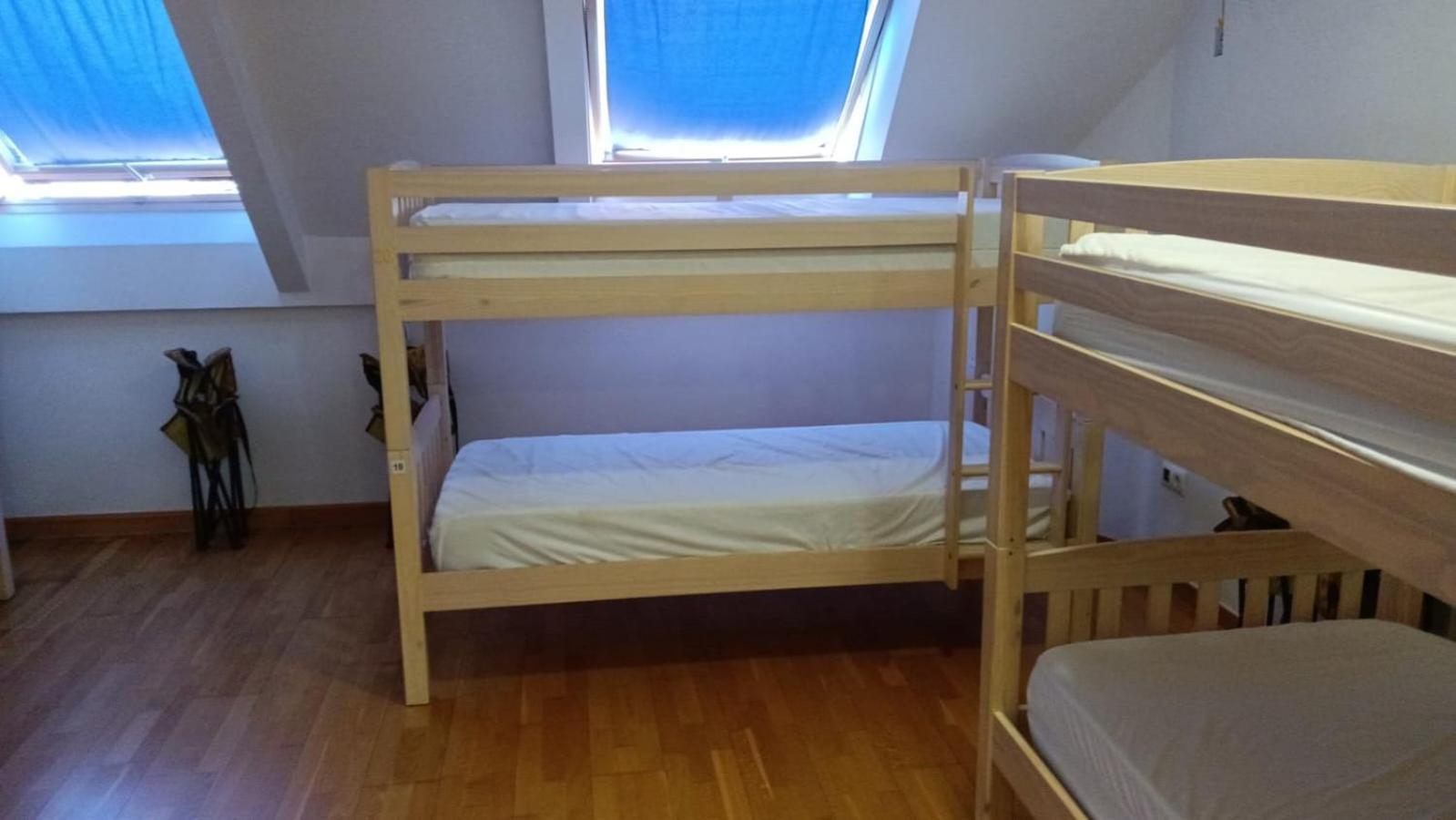 Albergue -Wifi- O Apartamento -No Wifi- Camino Santiago Porrino - En Pleno Centro - City Centre Порриньо Экстерьер фото