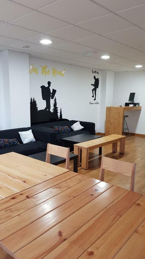 Albergue -Wifi- O Apartamento -No Wifi- Camino Santiago Porrino - En Pleno Centro - City Centre Порриньо Экстерьер фото